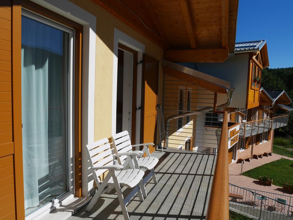 Hotel Elbele Garni Folgaria Exterior photo