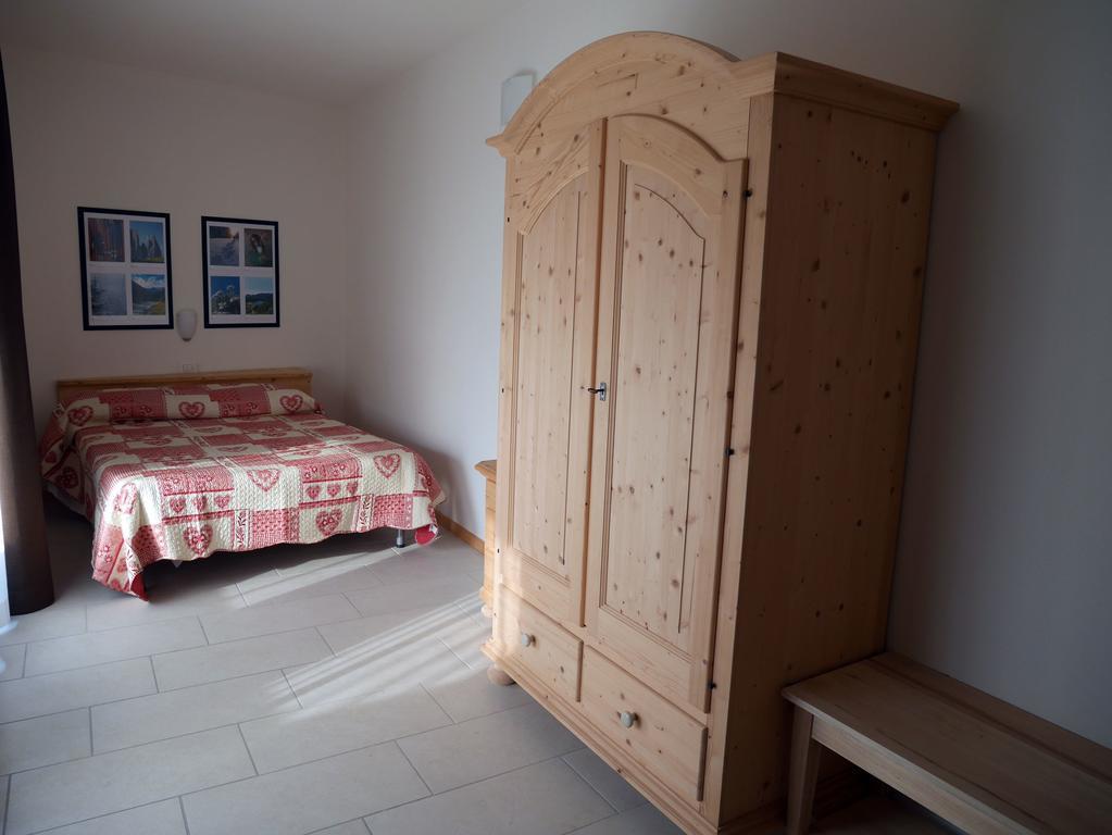 Hotel Elbele Garni Folgaria Exterior photo